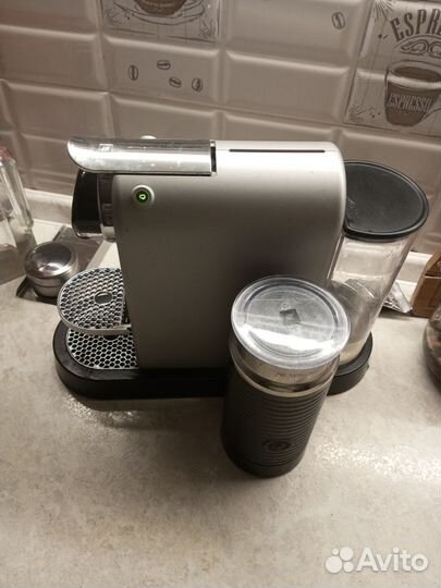 Кофемашина капсульная Nespresso Bork C533