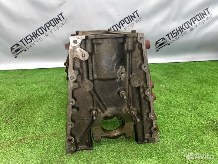 Блок цилиндров Mercedes-Benz M103