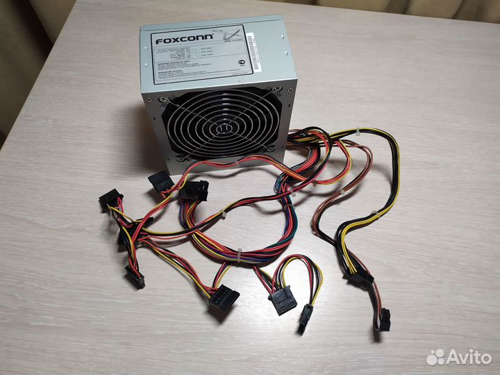 Блок питания Foxconn FX-500А