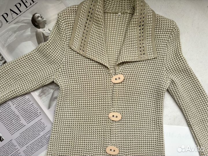 Кардиган 46 вязаный