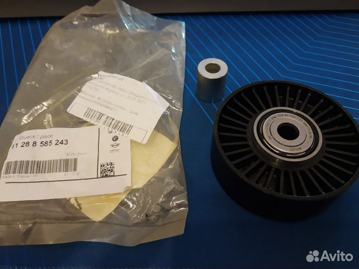 Ролик обводной BMW X5 E70