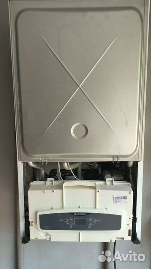 Газовый котел Аriston Cares X 24FF