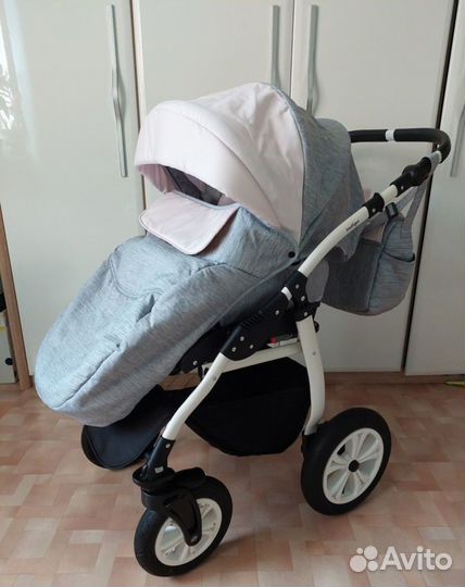 Коляска 3 в1 легкая