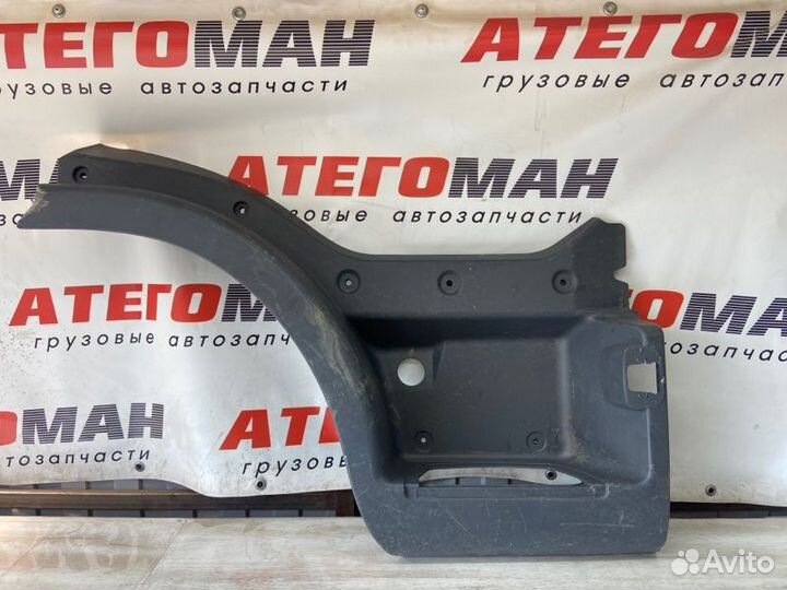 Подножка передняя правая Man Tgl