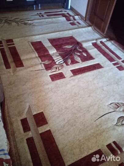Ковер б/у размер 3,5 на 2