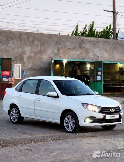 LADA Granta 1.6 МТ, 2021, 42 000 км