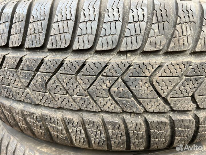 Pirelli Winter Sottozero 3 225/55 R17