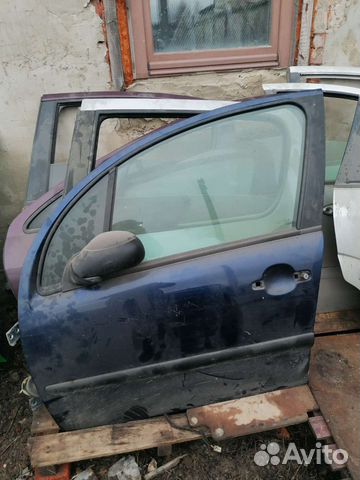 Дверь левая citroenс3