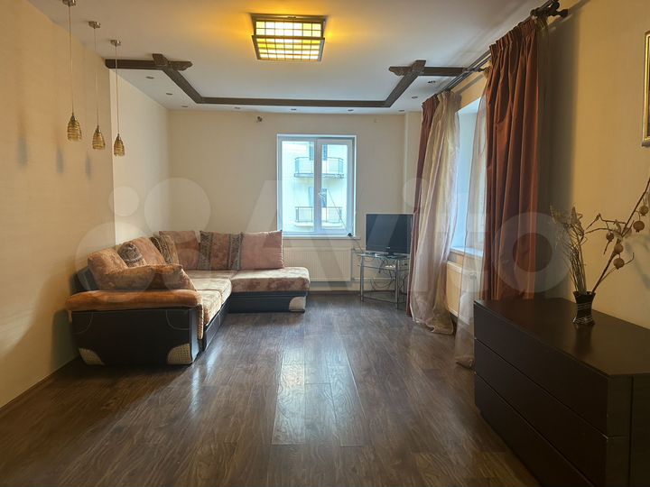 1-к. квартира, 60 м², 3/5 эт.