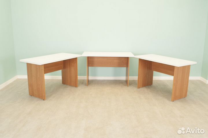 Стол компьютерный