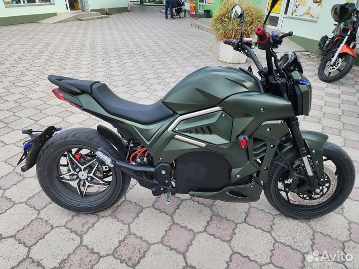 Электромотоцикл - реплика Ducati Diavel