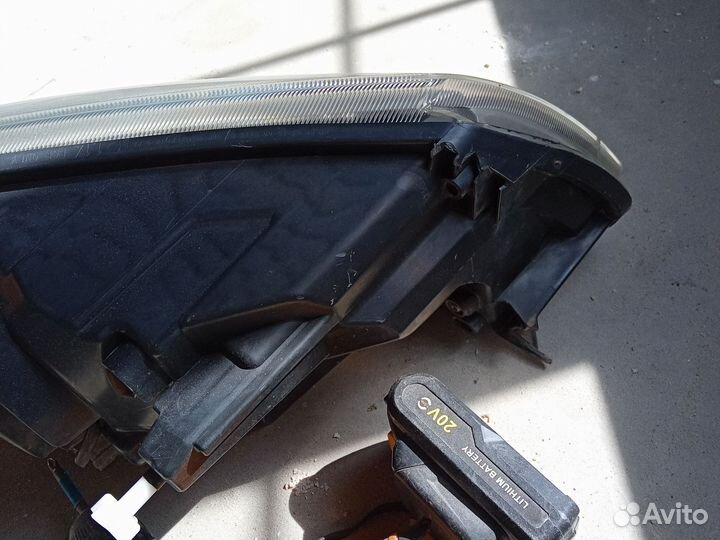 Фара левая LADA granta