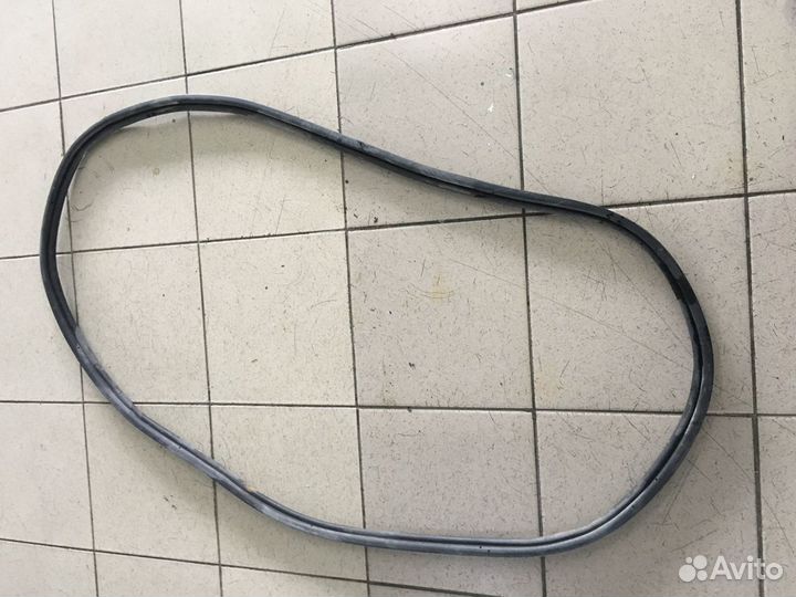 Уплотнитель багажника Лада Веста LADA Vesta