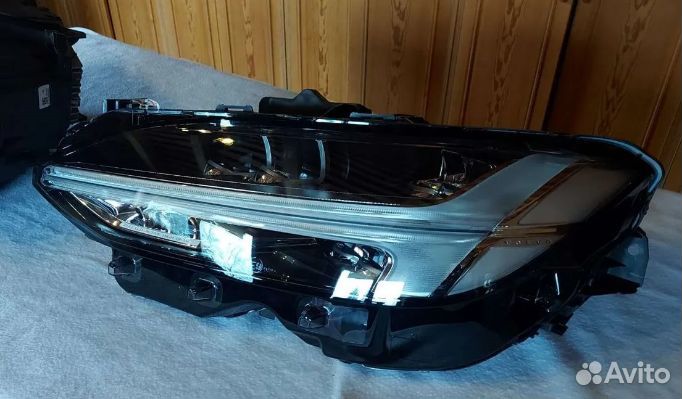 Volvo S90 V90 фара full LED комплект