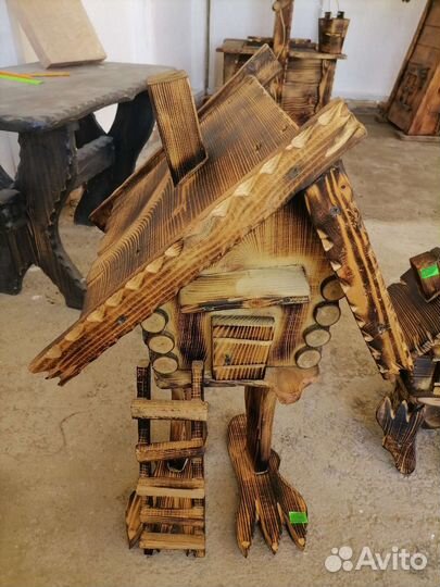 Декоративные избушки