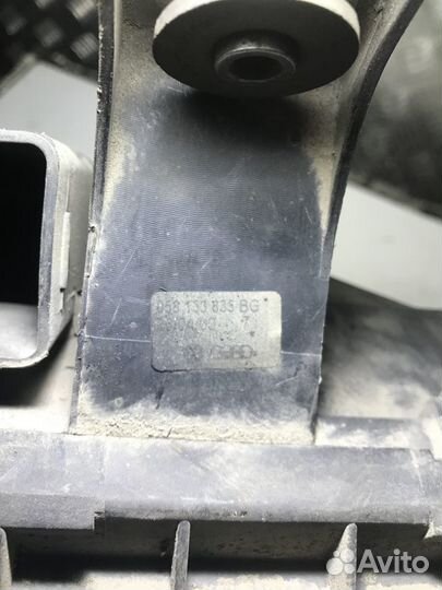 Корпус воздушного фильтра Audi A4B5