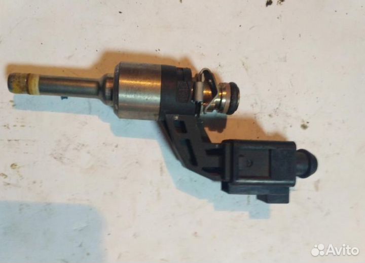 Форсунка Volkswagen Touareg 3.6 03H906036