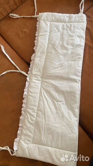 Бортики на детскую кроватку