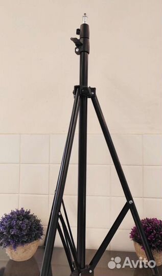 Штатив professional 2.1м