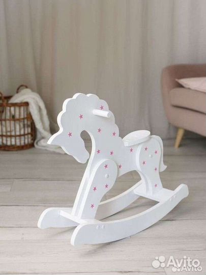 Детская лошадка качалка деревянная