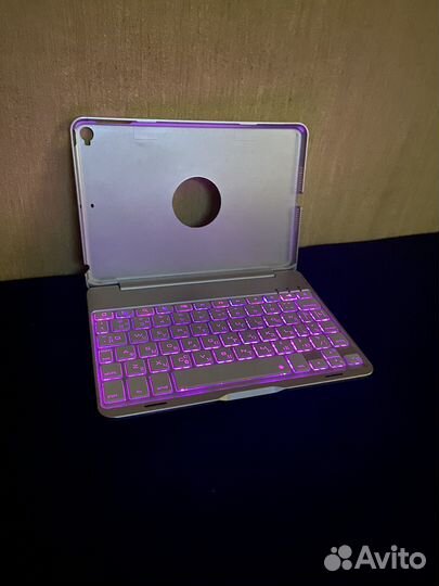 Чехол клавиатура iPad mini 5
