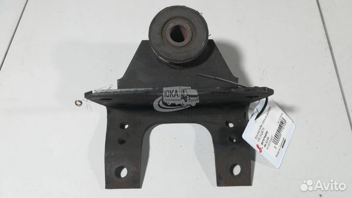 Кронштейн передней рессоры задний LH/RH isuzu NQR7