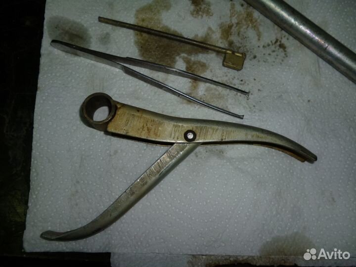 Приспособление для регулировки клапанов 2108