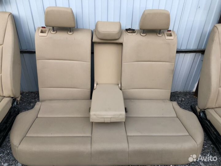 Салон BMW F25 (кожазаменитель)