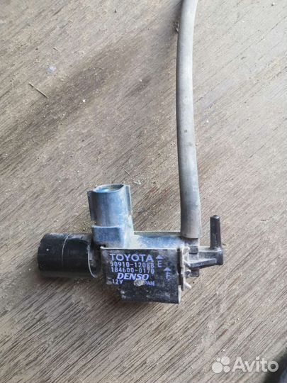 Клапан топливный Toyota Camry 50 55