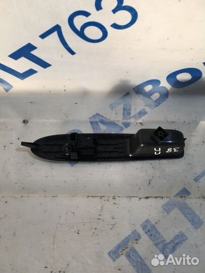 Кнопка стеклоподъемника citroen C4 1.6 ат хетчбек