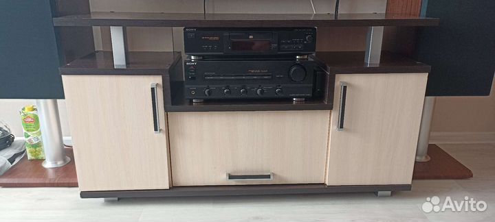 Тумба под телевизор