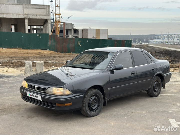 Toyota Camry 1.8 AT, 1992, 140 000 км