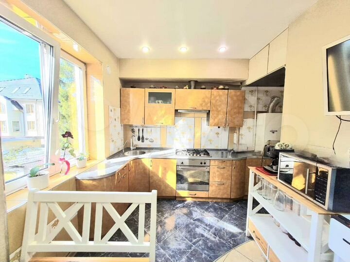 3-к. квартира, 82,4 м², 2/3 эт.