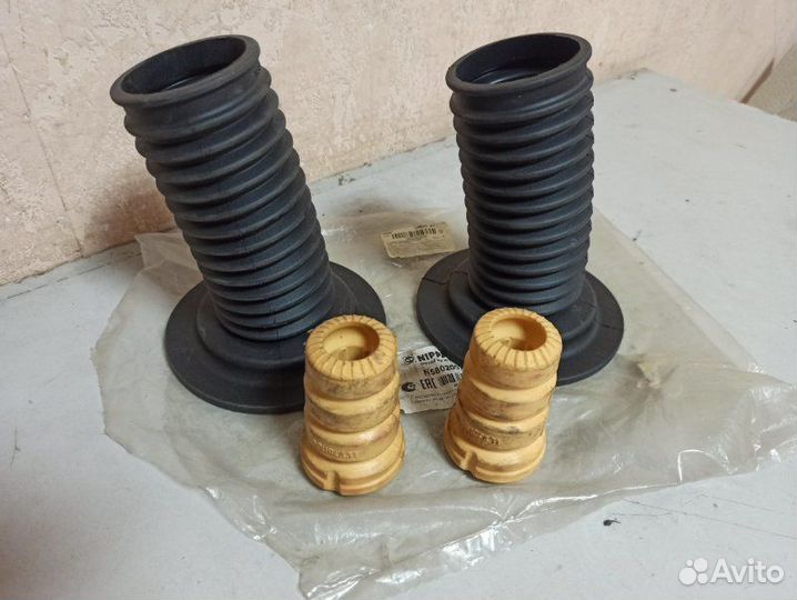 Пыльник+отбойник амортизатора передний Toyota