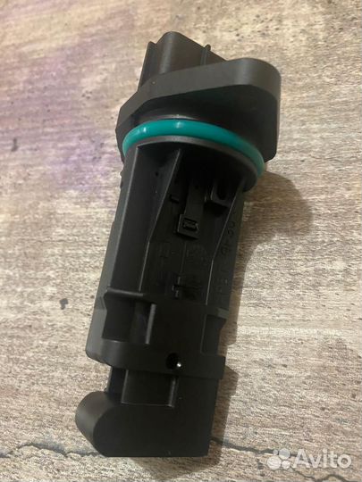 Датчик расхода воздуха nissan