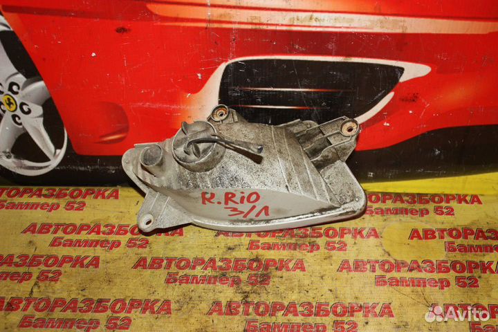 Фонарь задний в бампер левый Kia Rio