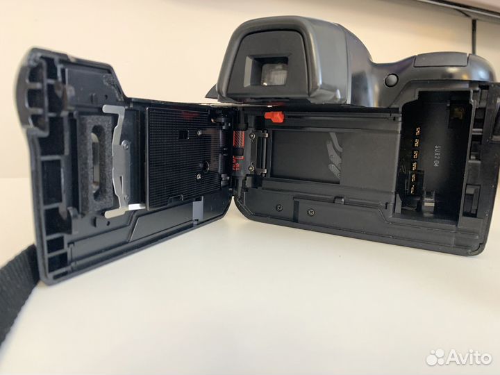 Пленочный Olympus IS 3000, вспышка и сумка