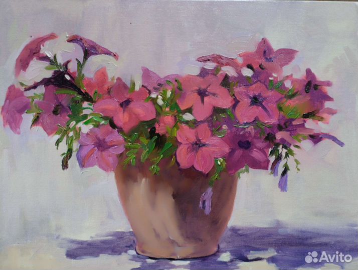 Картина в интерьер маслом. Петуньи