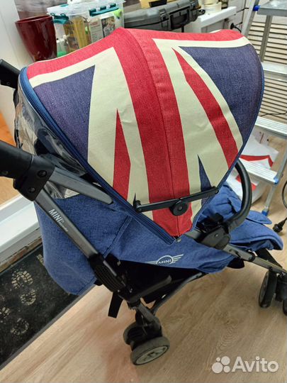 Прогулочная коляска трость easywalker mini cooper