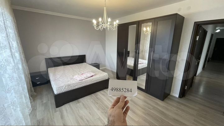 3-к. квартира, 100 м², 7/14 эт.