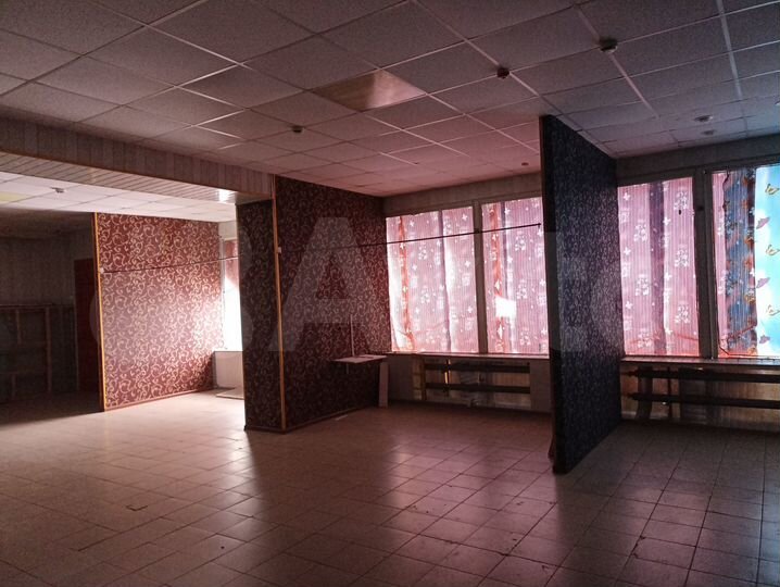 Торговая площадь, 318.95 м²