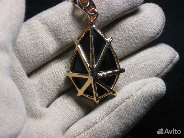 Украшение праздничное с вау-эффектом