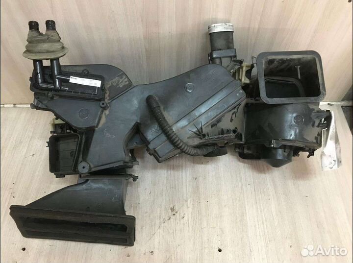 Корпус печки volkswagen passat b5
