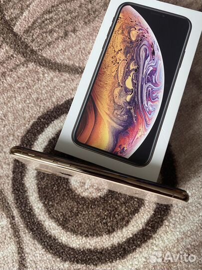 iPhone Xs, 64 ГБ