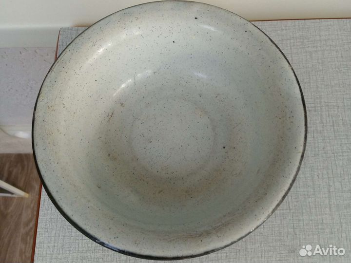 Продаются блюдечки-эмаль60х