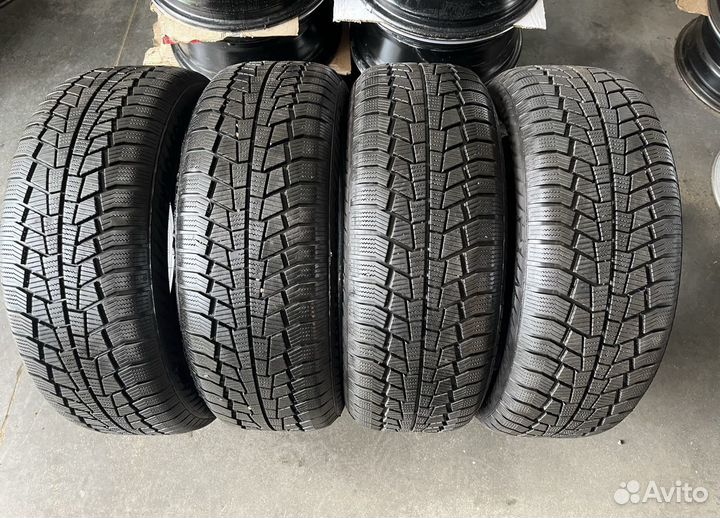 Gislaved Euro Frost 6 215/55 R17 98V