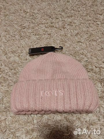 Шапка новая Levi's