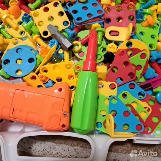 Детский конструктор игрушка