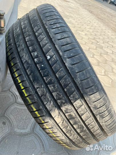 Bridgestone Alenza 001 275/50 R22