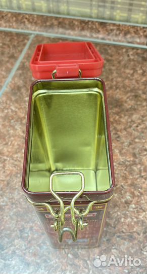 Железные банки